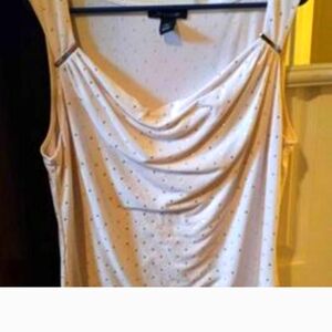White house black market 2X top
